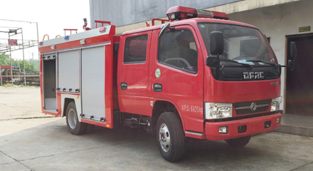 民用消防車是否需要上牌？——從技術(shù)與法規(guī)角度解析